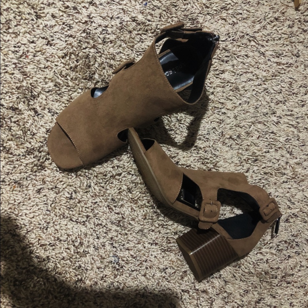 Indigo heels